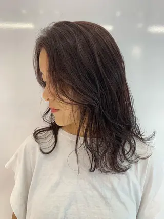 ミディアム ハッシュカット/ハイ トーン/MANAMIのヘアスタイル