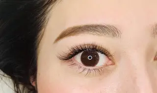 マツエク・マツパ Eyelashsalon LUSTER所属・LUSTER ラスターのマツエク・マツパデザイン