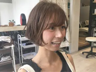 ショート カラー nakahara madokaのヘアスタイル
