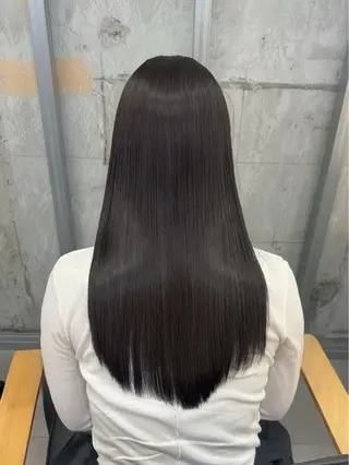 ロング ハタケナカ コトネのヘアスタイル