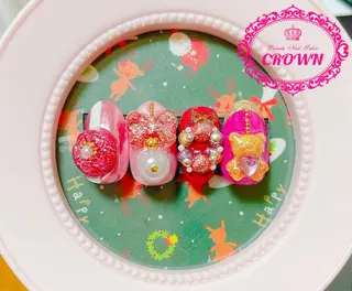 ネイル CROWN プライベートサロンのネイルデザイン