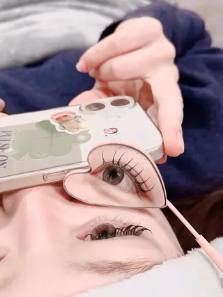 マツエク・マツパ 🤍束感マツエク /難波/moe/🤍のマツエク・マツパデザイン