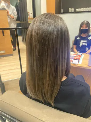 セミロング ナチュラル＊艶＊ 蒲生四丁目＊山保美月のヘアスタイル