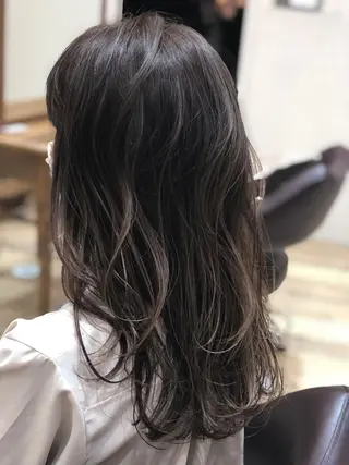 セミロング カラー 🍀褒められヘア🍀 松尾舜のヘアスタイル