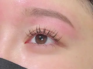 アイブロウ まつ毛眉毛サロン MELREVEのマツエク・マツパデザイン