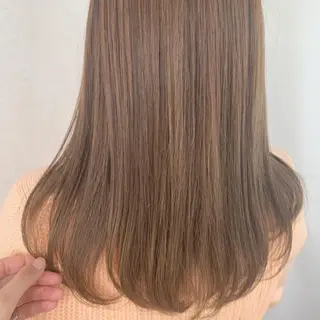 セミロング カラー LOST CITY 横浜所属・🪐脱白髪染め 🪐松尾菜々美のヘアスタイル