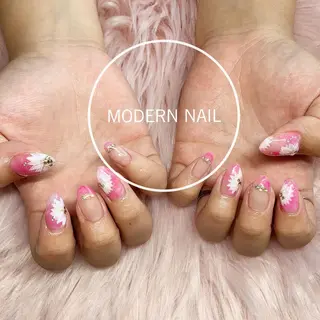 ネイル 小川 玲奈のネイルデザイン