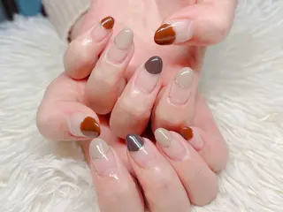 ネイル パッチリオメメ Lianaのネイルデザイン