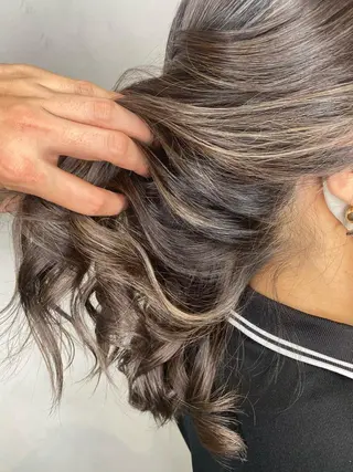 ロング カラー ヘアアレンジ 渡辺　亮/ 白髪ぼかし/髪質改善のヘアスタイル