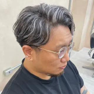 ショート カラー 奥山義進/大宮 /ダブルカラーのヘアスタイル