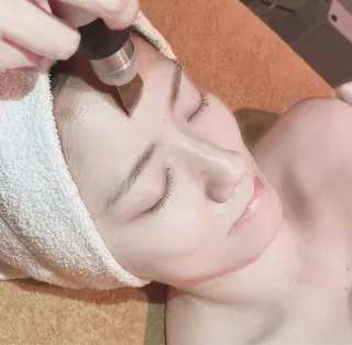 POLA札幌アスティ45所属・毛穴ニキビケア専門 🍀POLA 工藤のエステ・リラクイメージ