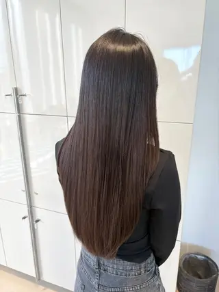 ロング メンズバレイヤージュ 斉藤春のヘアスタイル