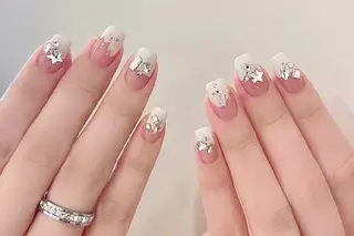 ネイル E·U·B ネイル所属・横浜市中区曙町 E·U·Bネイルのネイルデザイン