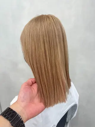 セミロング カラー 🦋レイヤーカット ミドリカワ🦋のヘアスタイル