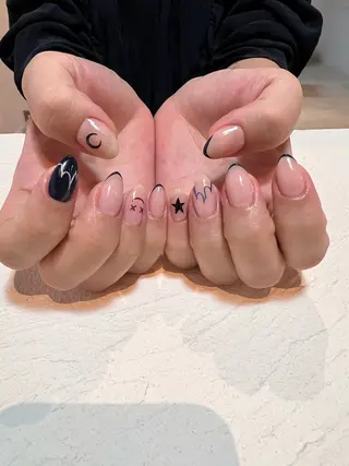 ネイル FIORITURA Maikoのネイルデザイン