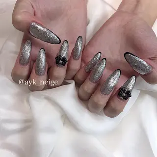 ネイル n'eige nail所属・大谷 綾香のネイルデザイン