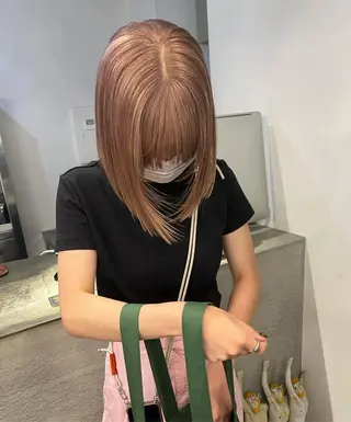 ミディアム vixus mamiのヘアスタイル