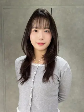 セミロング yu-kaハッシュ カット/韓国レイヤーのヘアスタイル