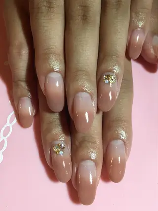 ネイル 古川 里美のネイルデザイン