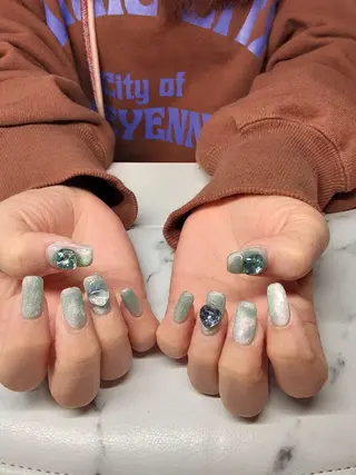 ネイル LANLAN所属・Lan Lanのネイルデザイン