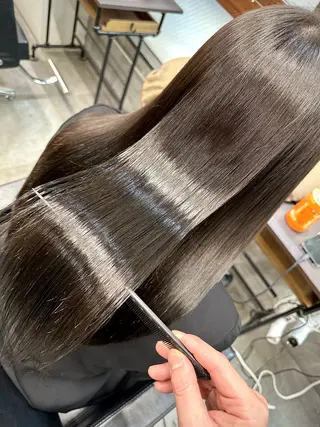 ロング カラー 髪質改善特化サロン ICONIQ天神店のヘアスタイル