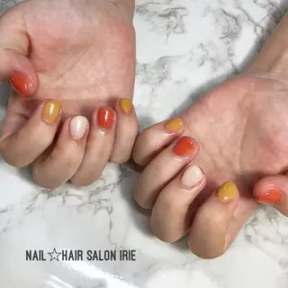 ネイル Hair salon Irie所属・與儀 知佳のネイルデザイン