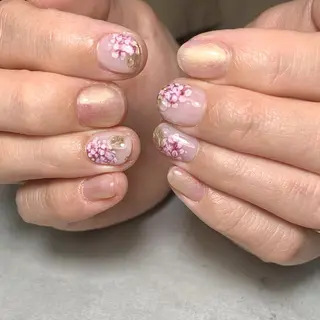 ネイル atelier　FIORITURA所属・FIORITURA aiのネイルデザイン