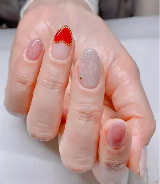 ネイル JINI NAIL所属・ジニ ネイルのネイルデザイン