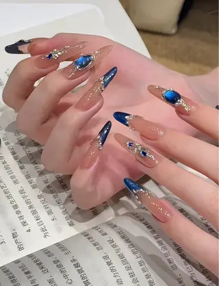 ネイル ETELUNA Nail 銀座店【パラジェル/フィルイン/チップスカルプ/マグネット/ニュアンス】所属・周 テイのネイルデザイン