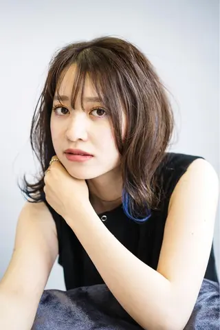 ミディアム カラー 髪質改善/縮毛矯正 ツヤ髪🩷さつきのヘアスタイル