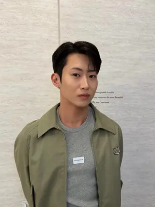 メンズ 韓国式ダウンパーマ 🇰🇷櫻井健のヘアスタイル