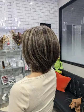 カラー 多田 遥香のヘアスタイル