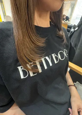 ロング レイヤーカット・ 縮毛矯正 星野のヘアスタイル