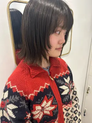 ミディアム オリーブ/ ナカミネアキナのヘアスタイル