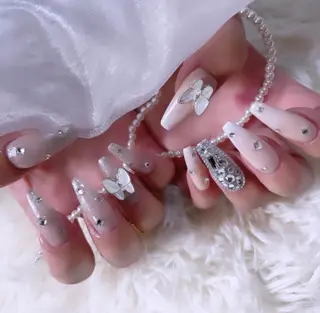 ネイル 高草木 桃香のネイルデザイン