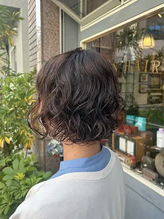 ショート パーマ 清水千優/パーマ/透 明感カラー/メンズのヘアスタイル