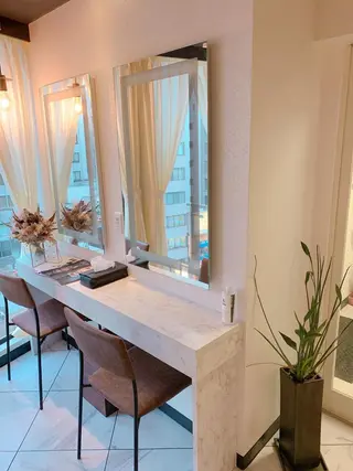 マツエク・マツパ ELFIN所属・【束感まつ毛 】 ELFINのマツエク・マツパデザイン