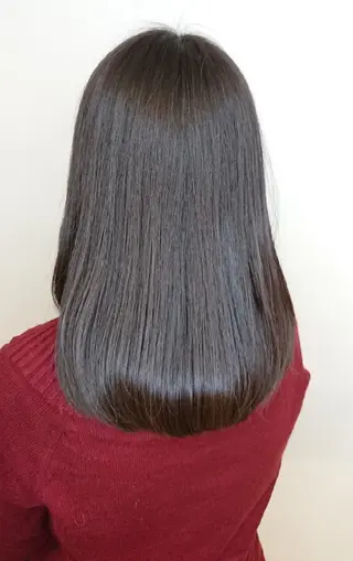 セミロング ブリーチ/ヘアケア/ 艶髪/イギチハルのヘアスタイル