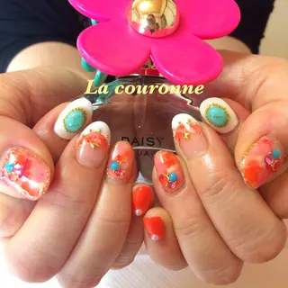 ネイル Lacouronne NATSUMIのネイルデザイン
