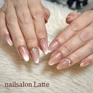 ネイル Nailsalon Latteのネイルデザイン