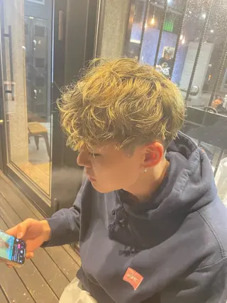 パーマ メンズ litbyfifth 濵崎寛太のヘアスタイル