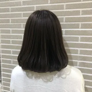 ミディアム 植田 菜月のヘアスタイル