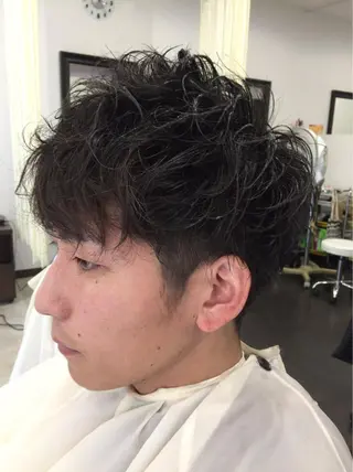 ショート パーマ メンズ 阿久津 泰幸のヘアスタイル