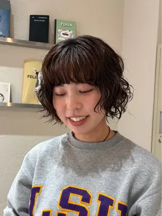 ショート シマダ ユウナのヘアスタイル