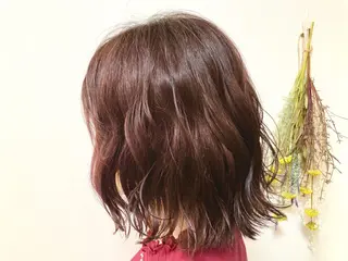 ショート カラー うる艶レイヤーカット hinakoのヘアスタイル