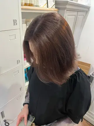 セミロング カラー Risa🐈‍⬛/ グレージュ/透明感のヘアスタイル