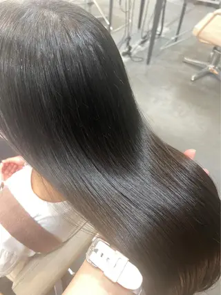 grace by happiness所属・艶髪/巻ける縮毛矯正 /髪質改善naoのヘアスタイル