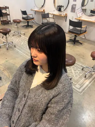 ミディアム lolonois / HINA⠀のヘアスタイル