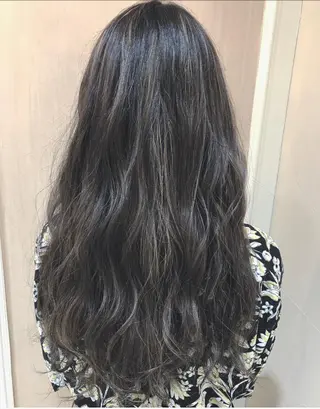 ロング カラー Ash中目黒店 榊間茜のヘアスタイル