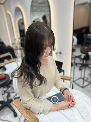 セミロング 韓国ヘア/艶髪ロング グレージュ/kanaのヘアスタイル